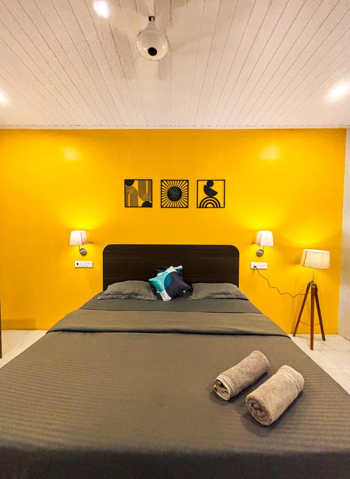Traverse Luxe Hostel Bãi biển Palolem Ngoại thất bức ảnh