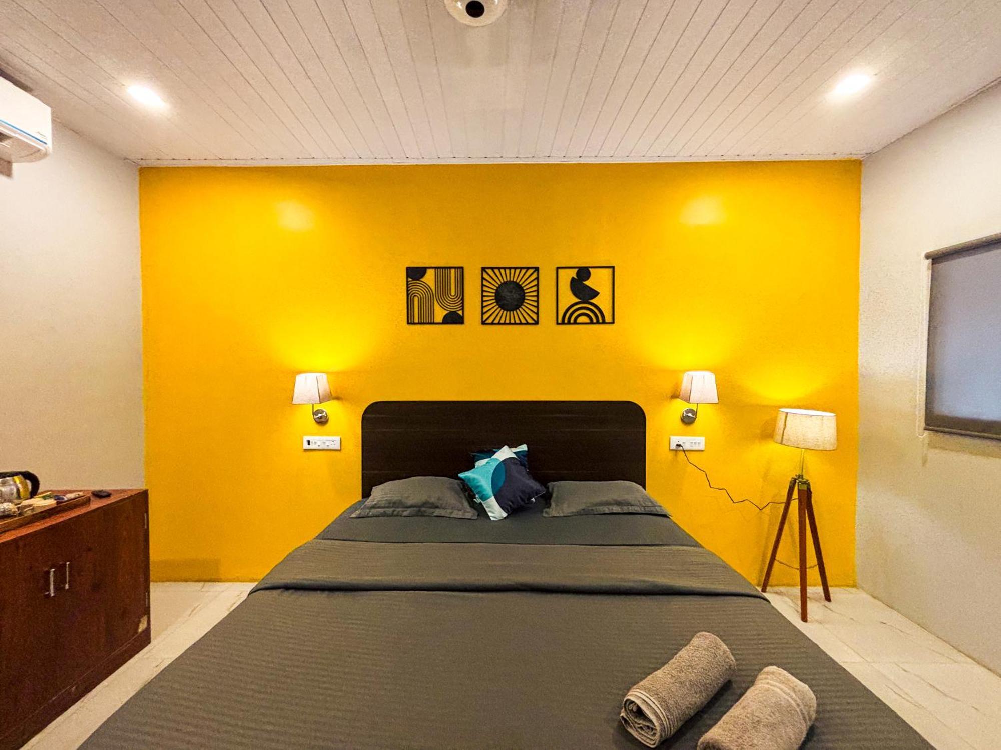 Traverse Luxe Hostel Bãi biển Palolem Ngoại thất bức ảnh